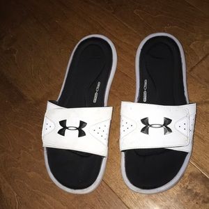 Men’s under armor slides